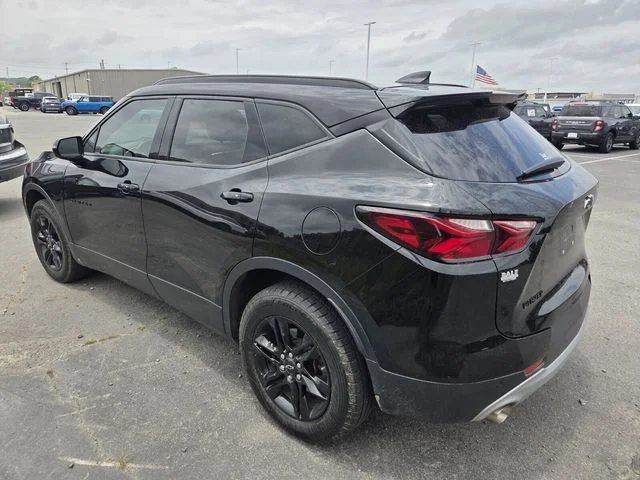 Used 2021 Black Chevrolet LT image 6