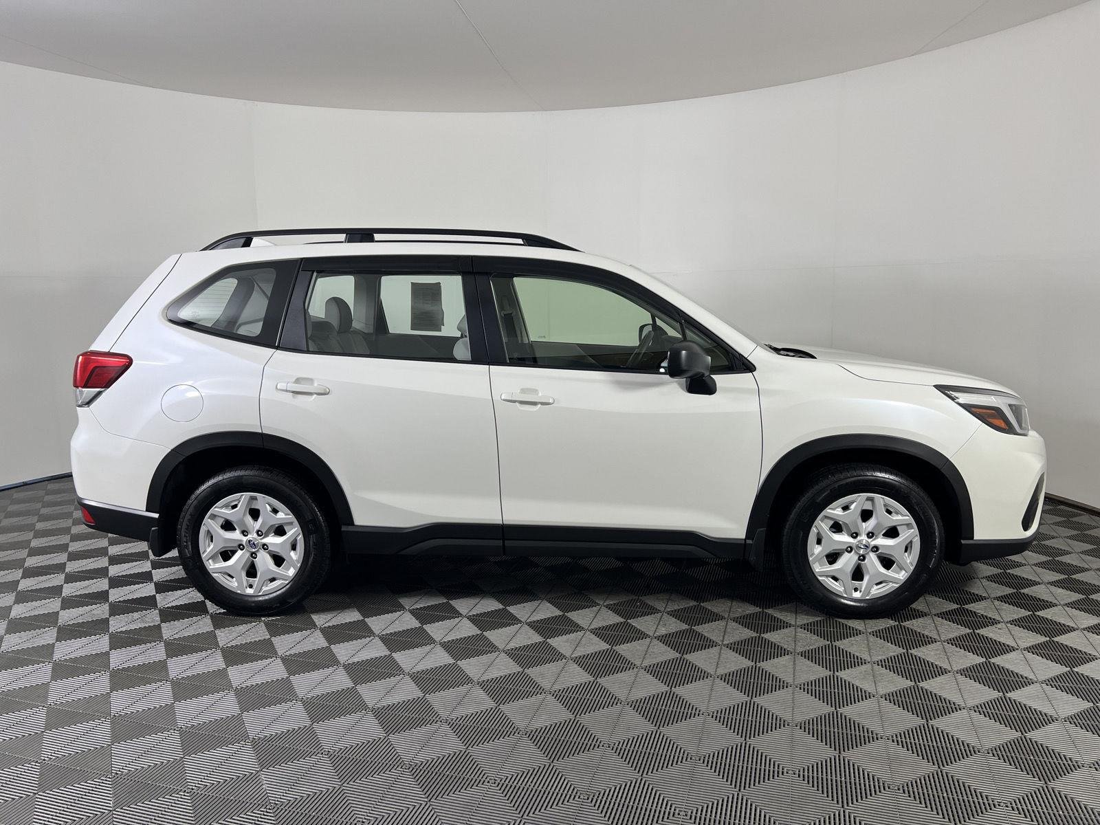 Used 2020 Crystal White Pearl Subaru Base image 27