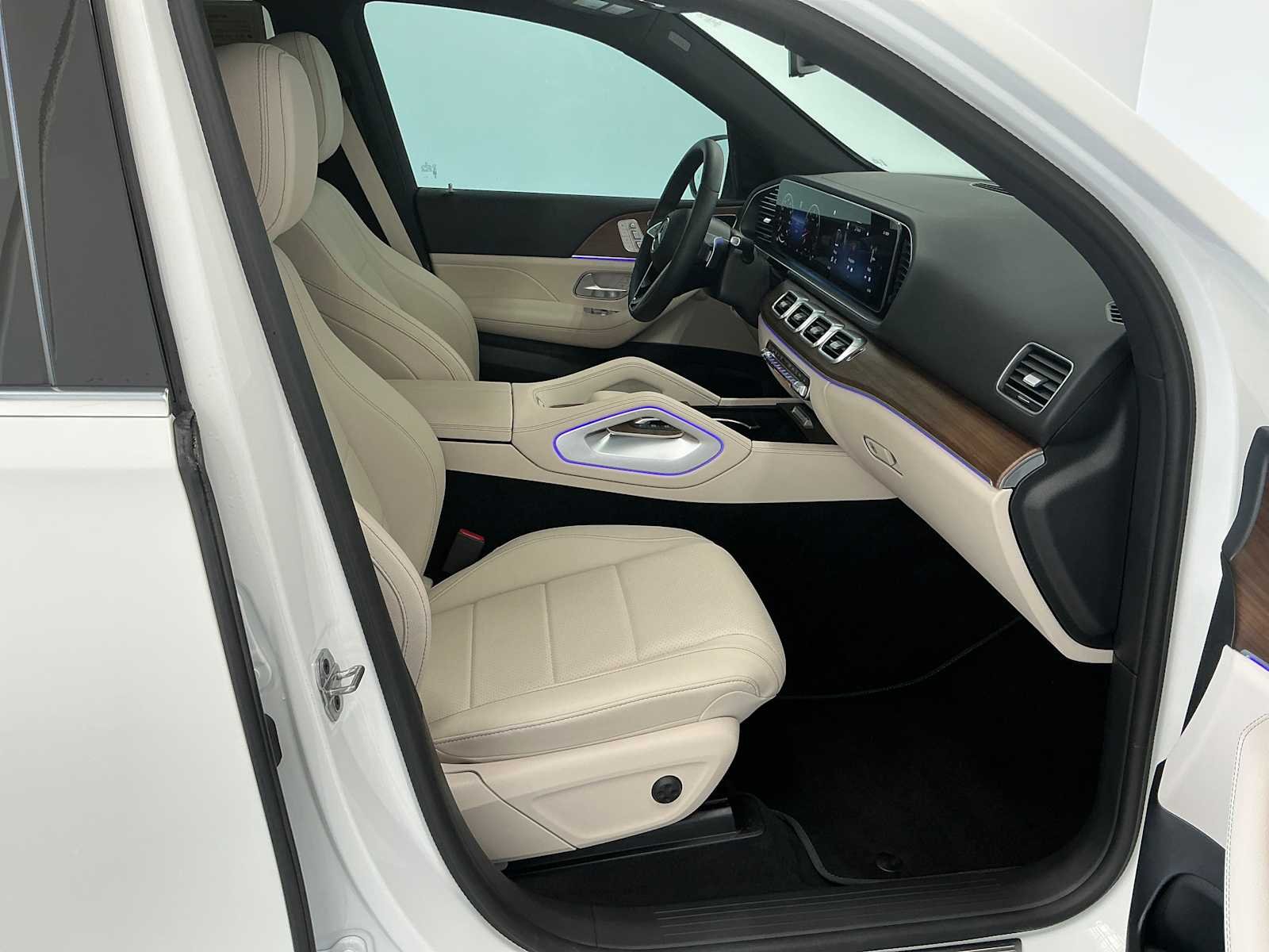 Certified Used 2026 Polar White Mercedes-Benz GLE 350 image 11