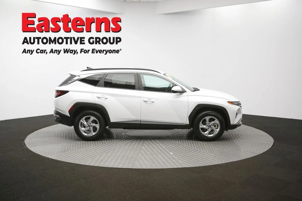Used 2024 White Hyundai SEL image 44
