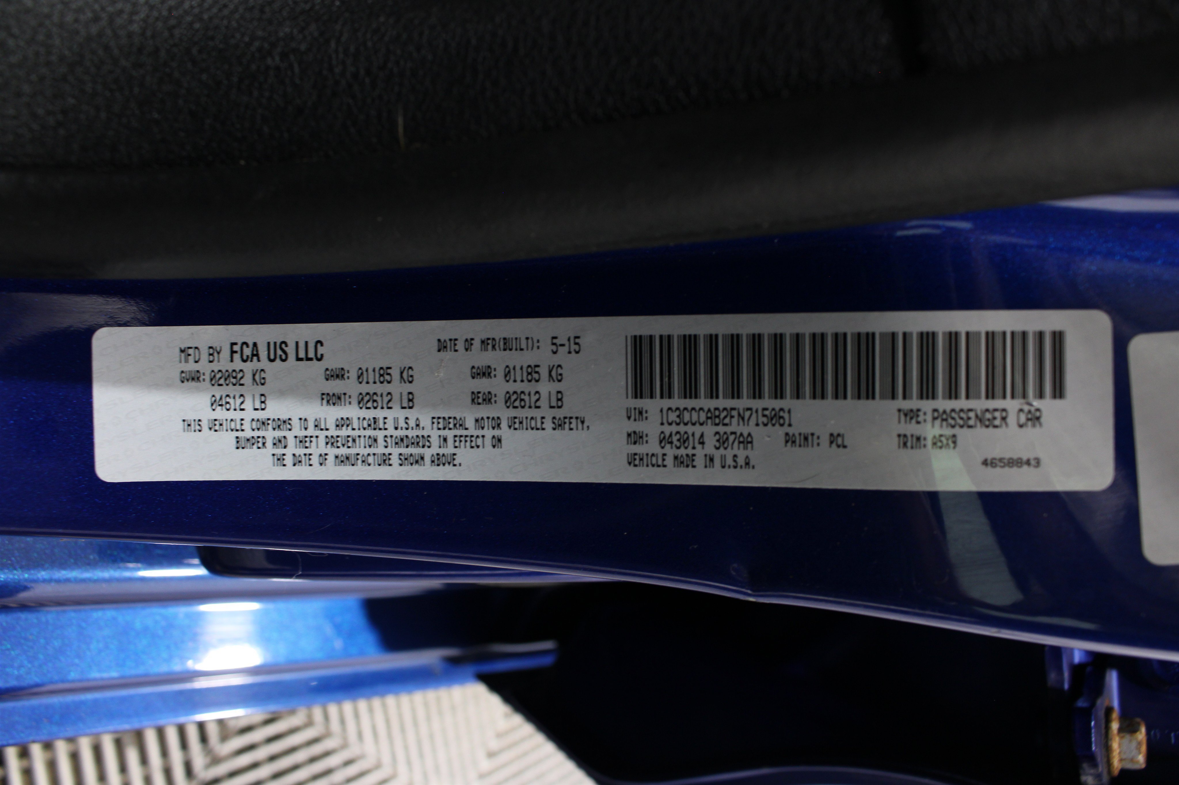 Used 2015 Vivid Blue Pearlcoat Chrysler Limited image 33