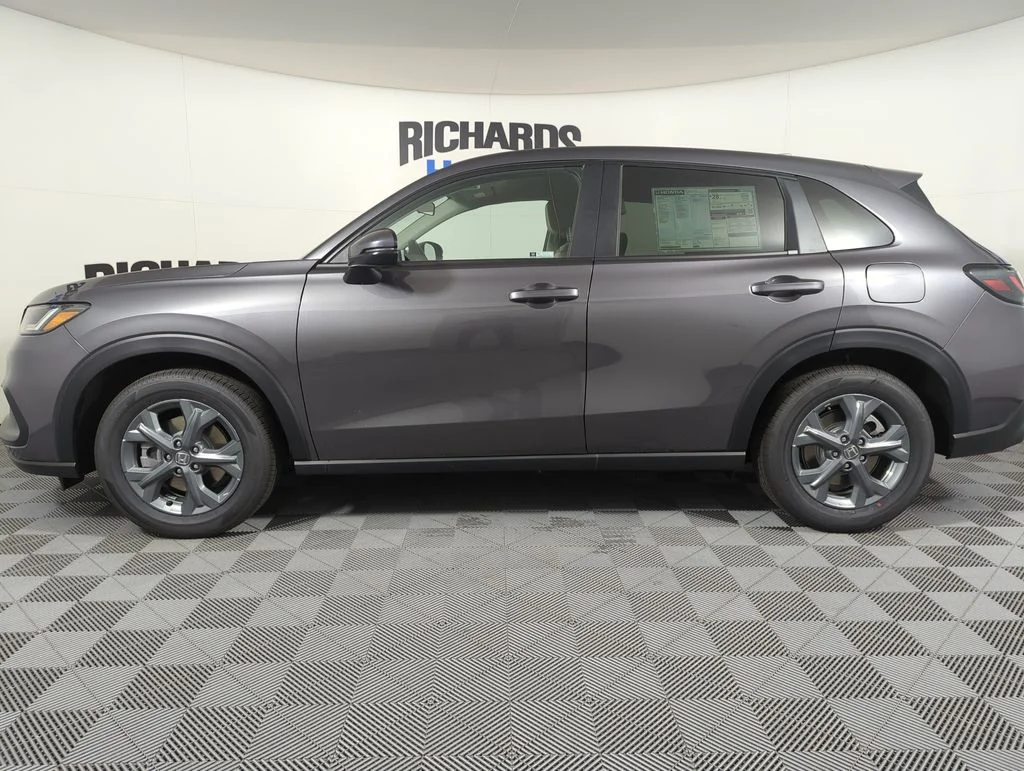 New 2027 Modern Steel Metallic Honda LX image 2