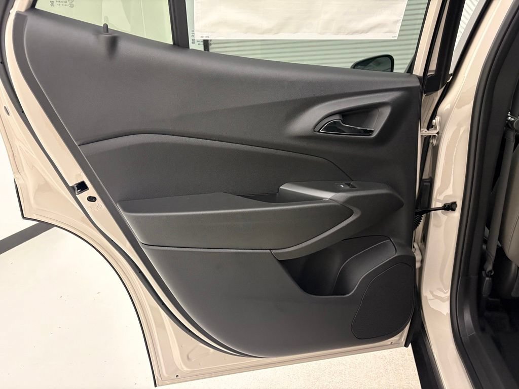 2026 Chevrolet Trax Activ - Photo 27