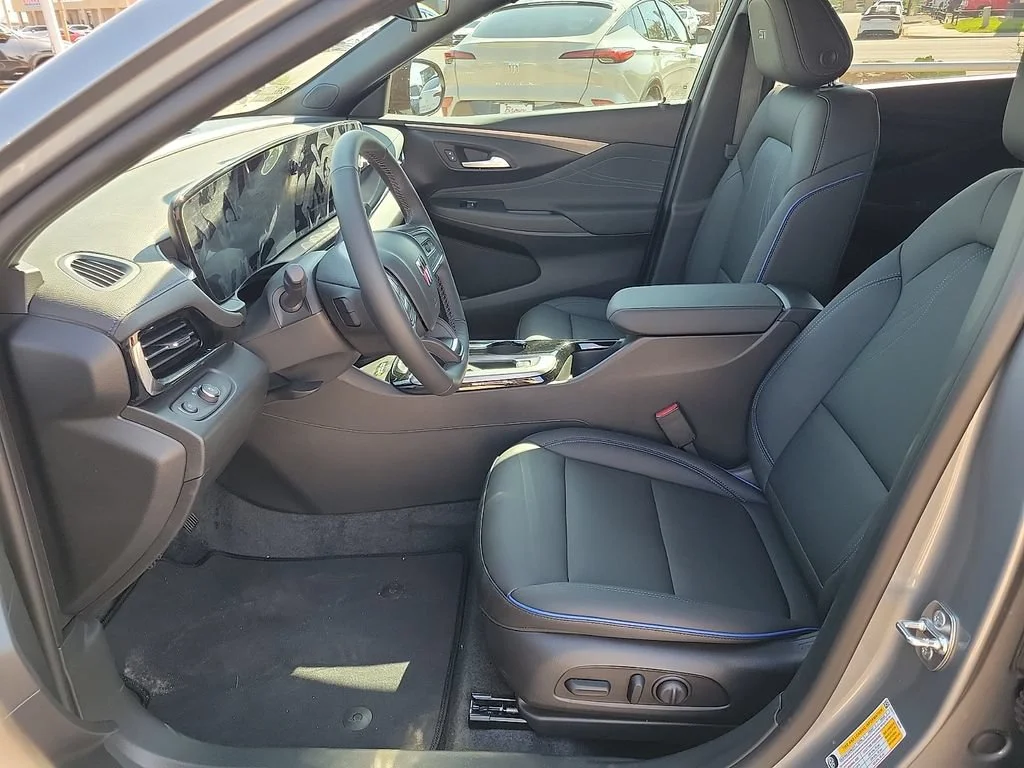 2026 Buick Envista Sport Touring - Photo 19