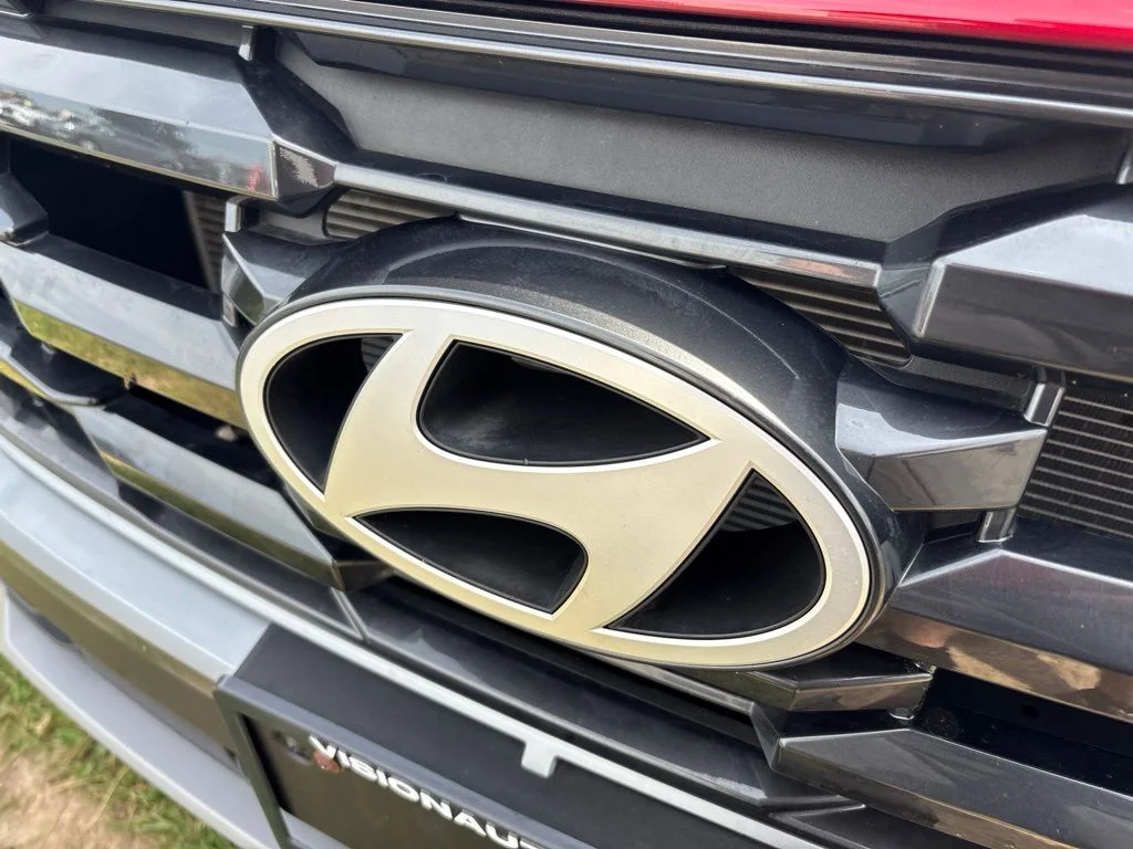 Used 2026 Red Hyundai SEL image 8