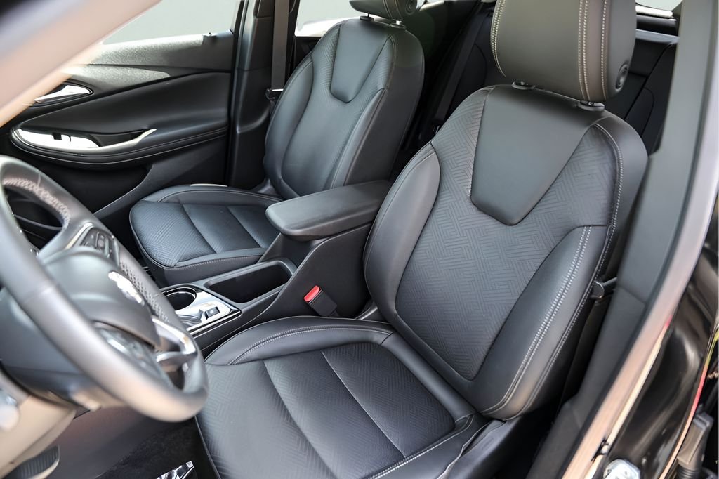 Used 2023 Black Buick Essence image 10