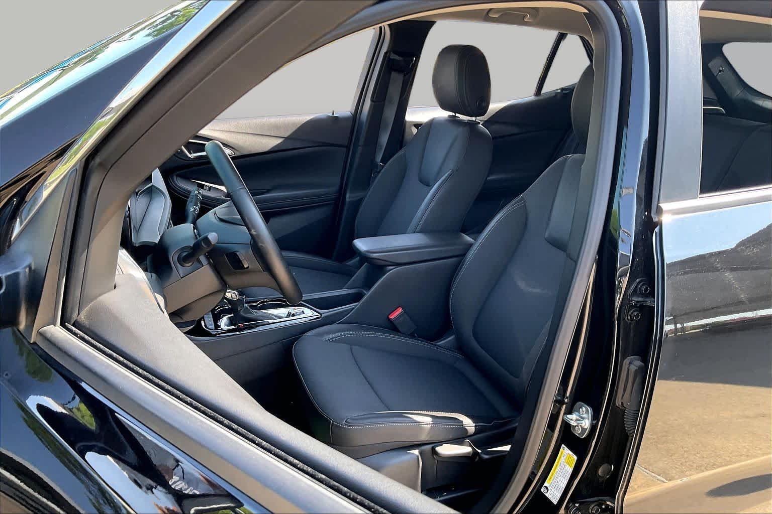 Pre-Owned 2025 Buick Encore GX Preferred