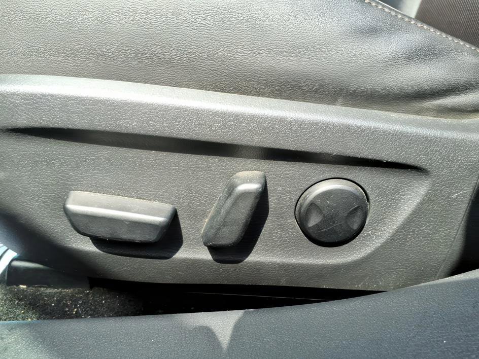 Used 2021 Polymetal Gray Metallic Mazda Premium image 14