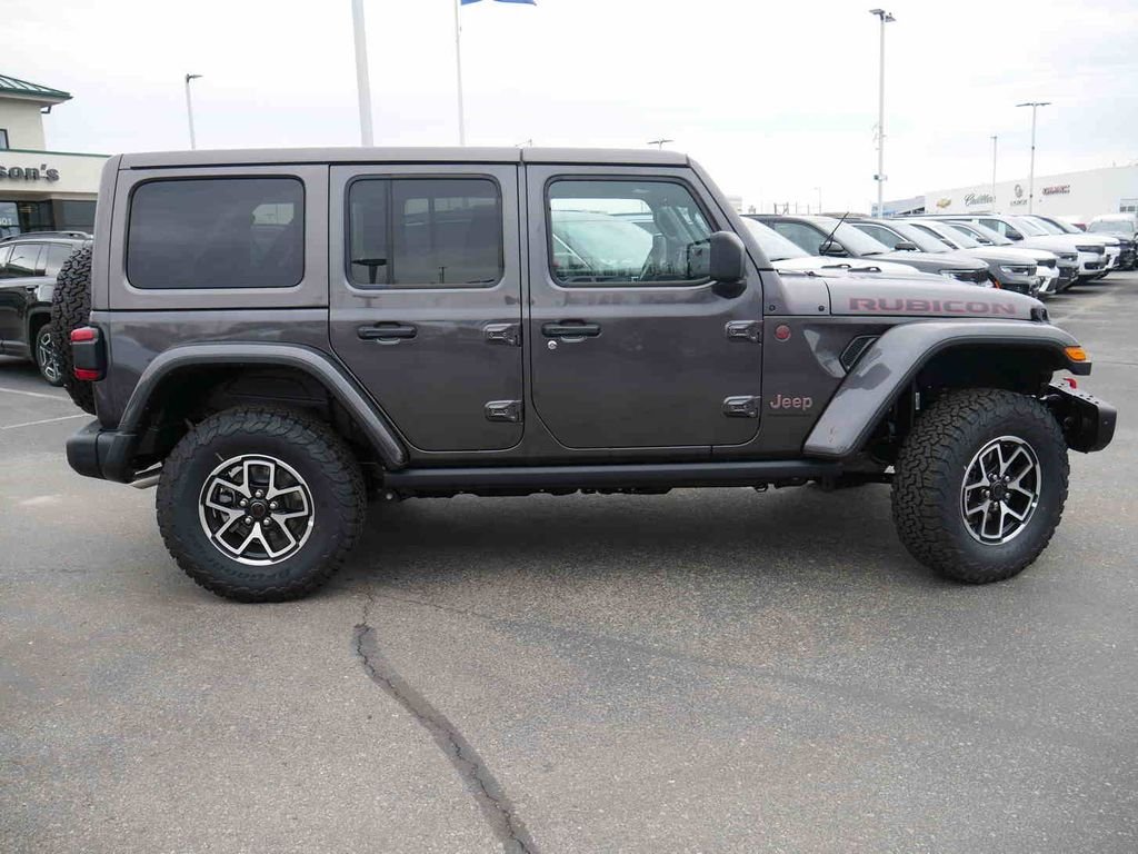 New 2026 Granite Crystal Metallic Clearcoat Jeep Rubicon image 25