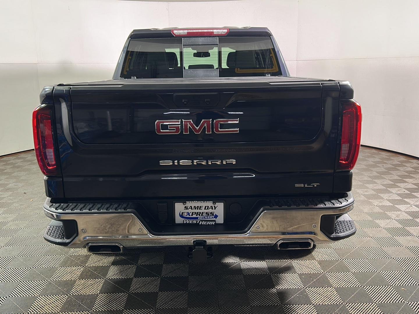 Used 2022 Titanium Rush Metallic GMC SLT image 7
