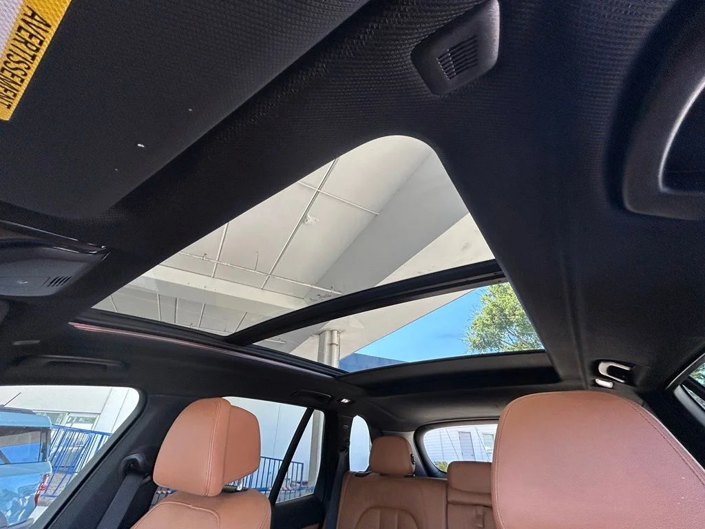 Certified Used 2019 Carbon Black Metallic BMW xDrive40i image 12