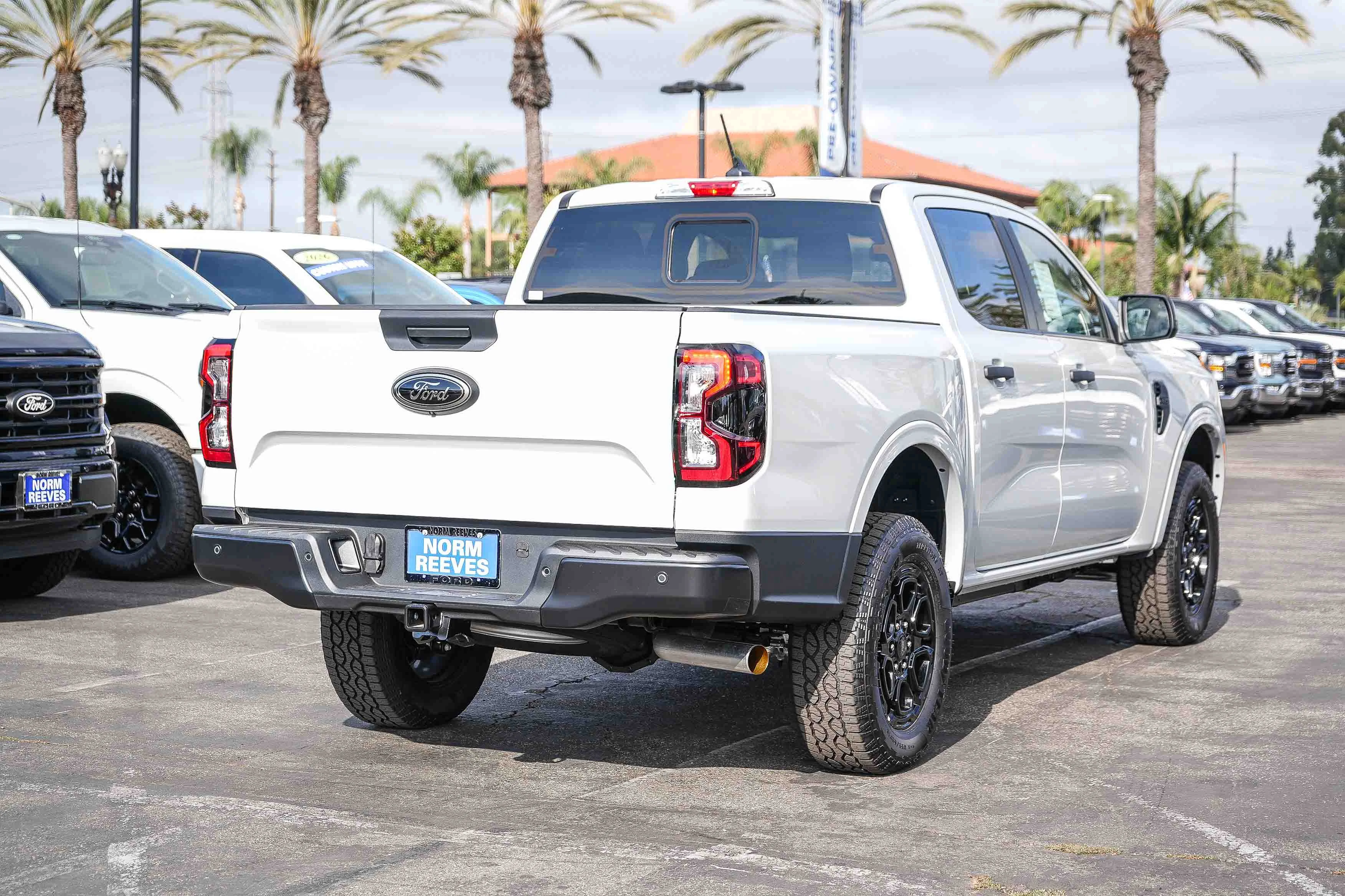 New 2026 Avalanche Ford XLT image 6