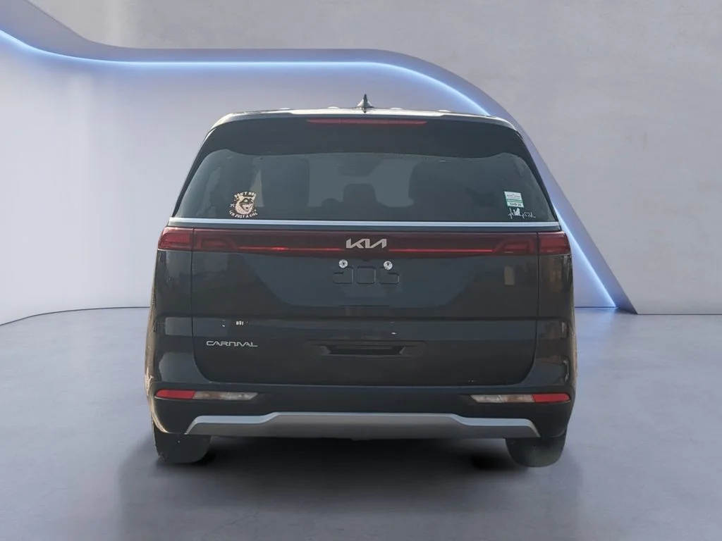 Used 2024 Gray Kia LX image 6