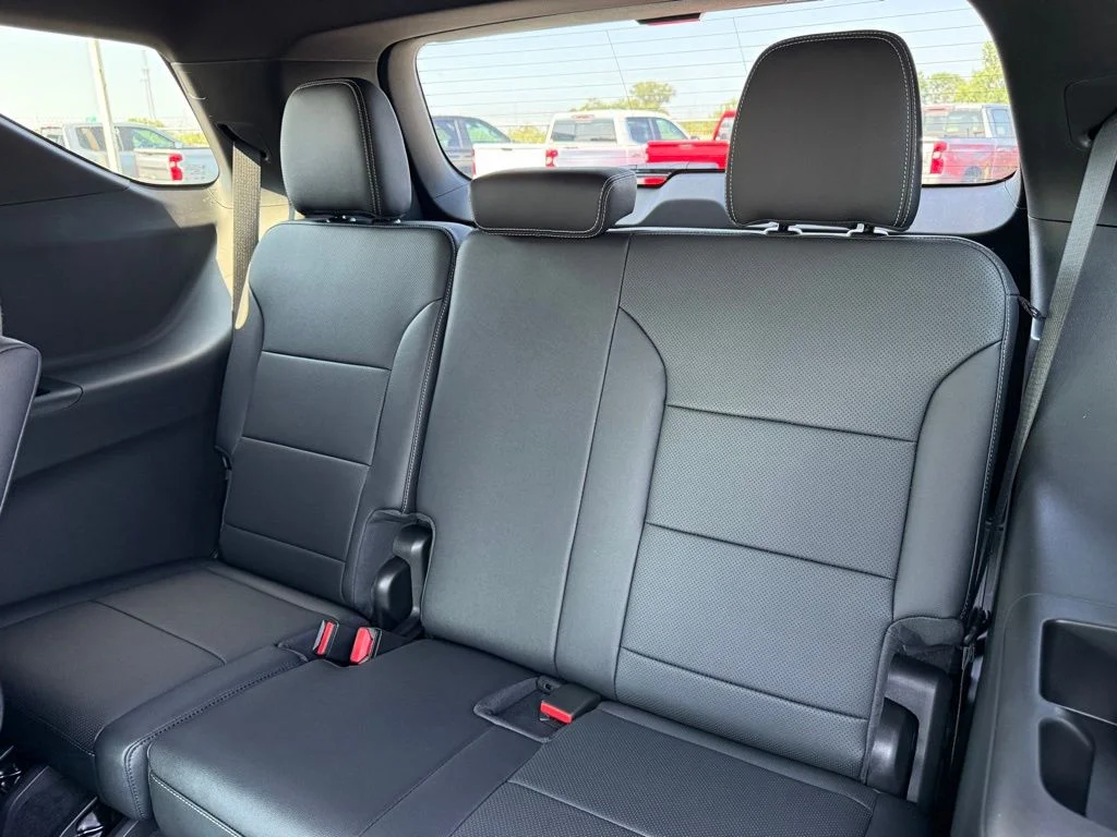 2026 Chevrolet Traverse LT - Photo 10