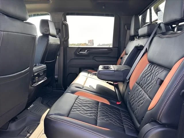 2026 GMC Sierra 2500HD AT4 - Photo 24