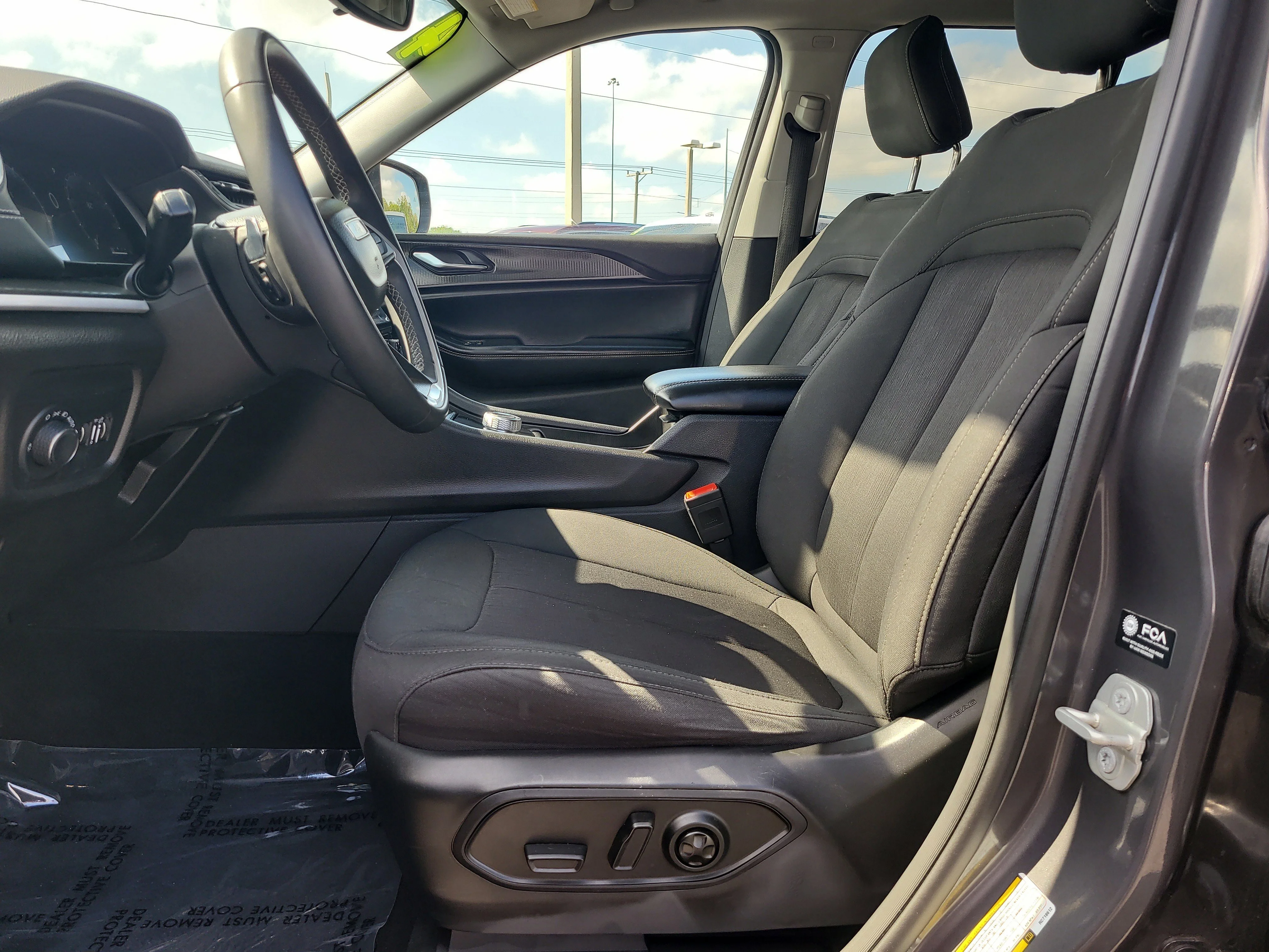 Used 2024 Baltic Gray Metallic Clearcoat Jeep Laredo image 17