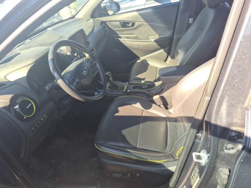 Used 2018 Gray Hyundai Ultimate image 12