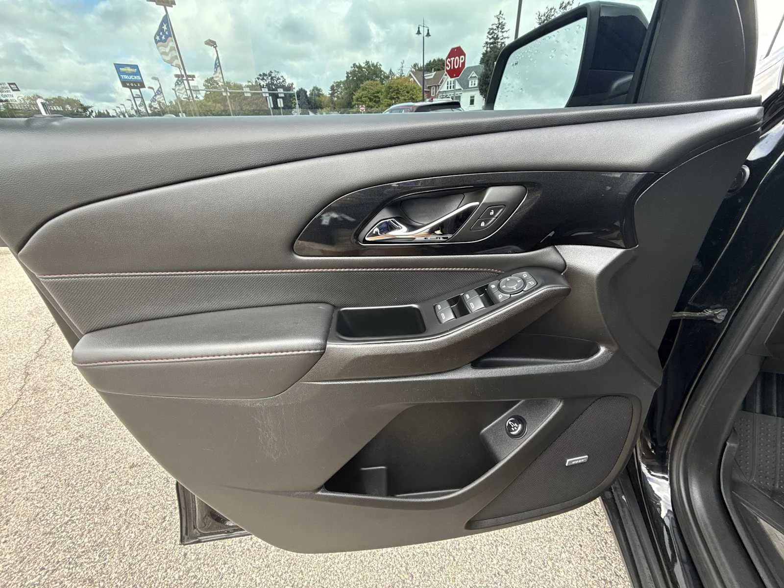 2023 Chevrolet Traverse RS - Photo 23