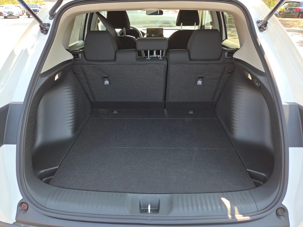 New 2027 Platinum White Pearl Honda LX image 22