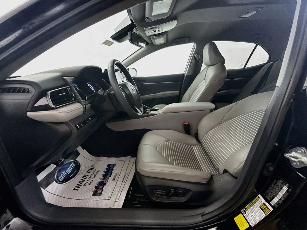 Used 2024 Midnight Black Metallic Toyota SE image 19