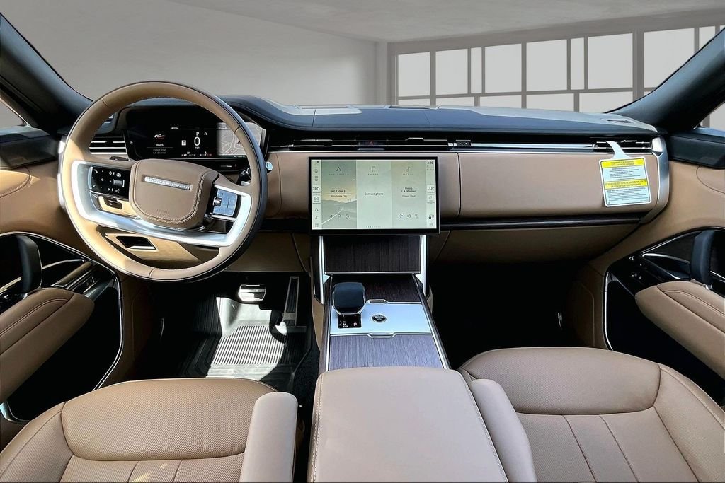 New 2026  Land Rover SE image 5