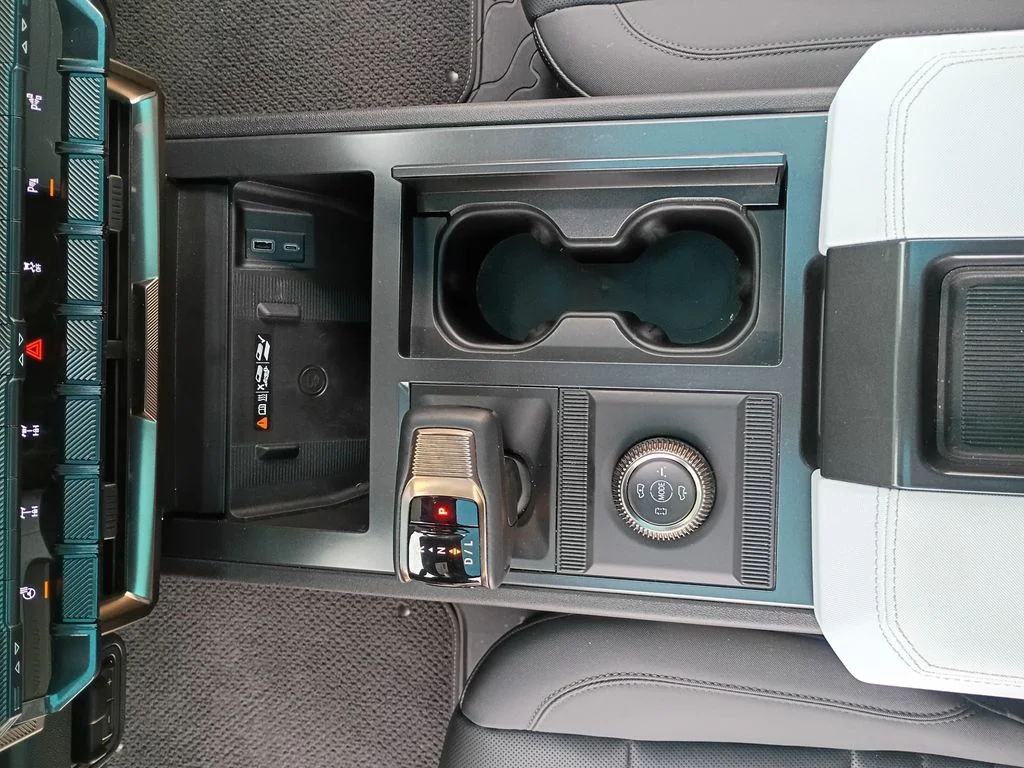 Used 2024 Blue GMC 3X image 37