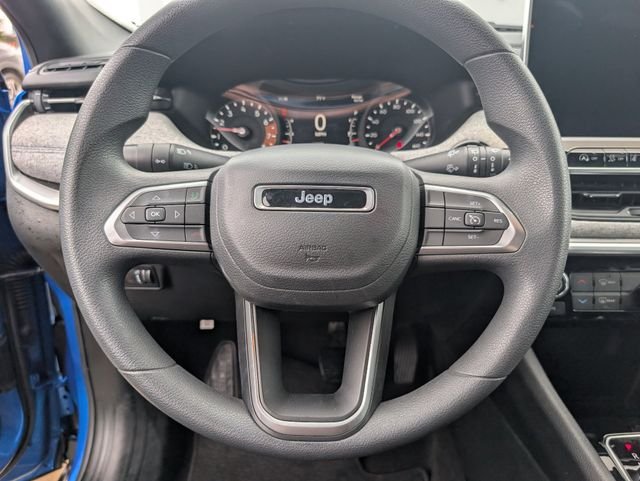 Used 2023 Blue Jeep Sport image 12