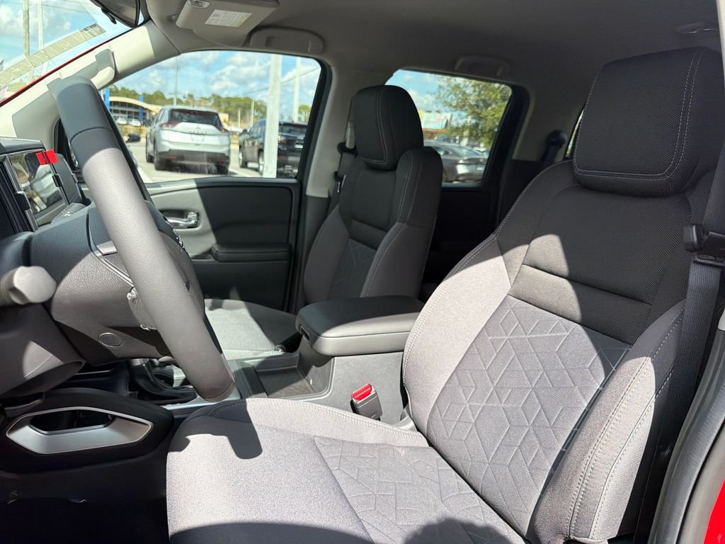 New 2026 Nissan Frontier SV 4D Crew Cab