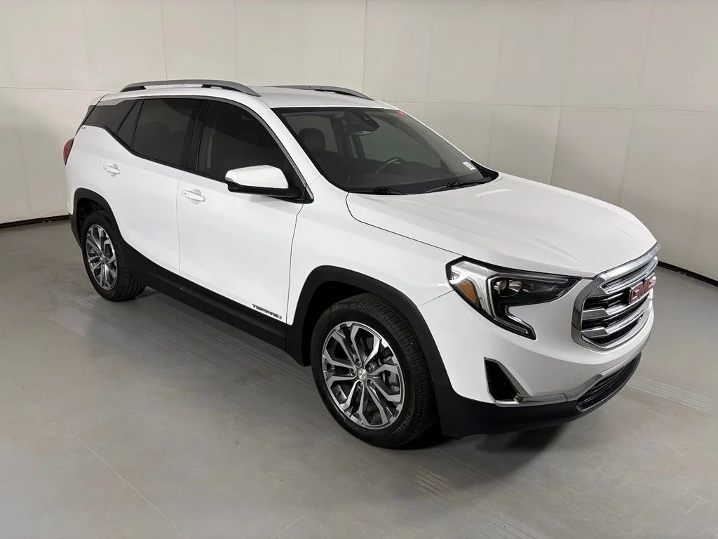 Used 2020 White GMC SLT image 2