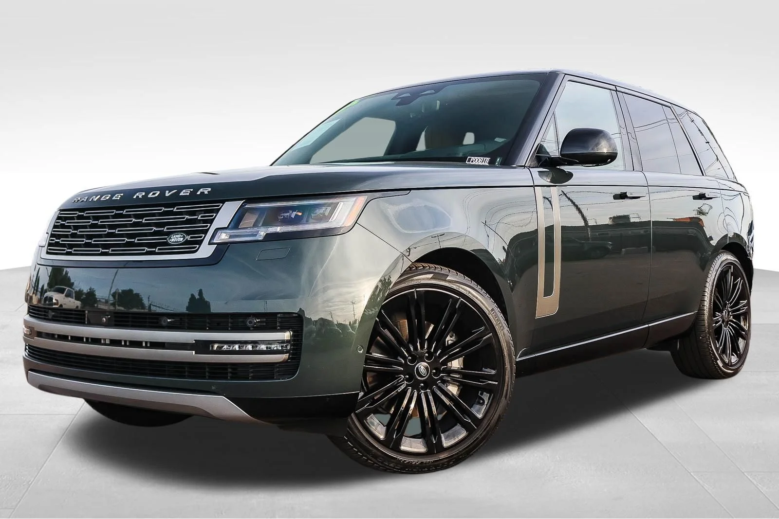 2024 Land Rover Range Rover 3.0 SE SWB's photo