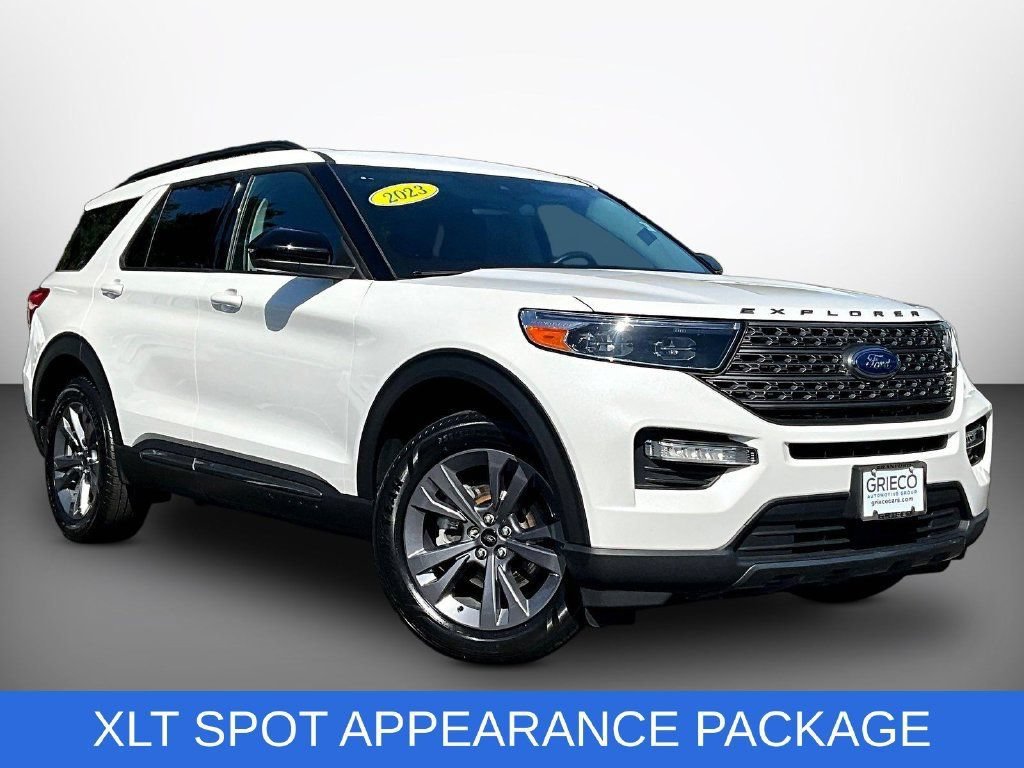 2023 Ford Explorer
