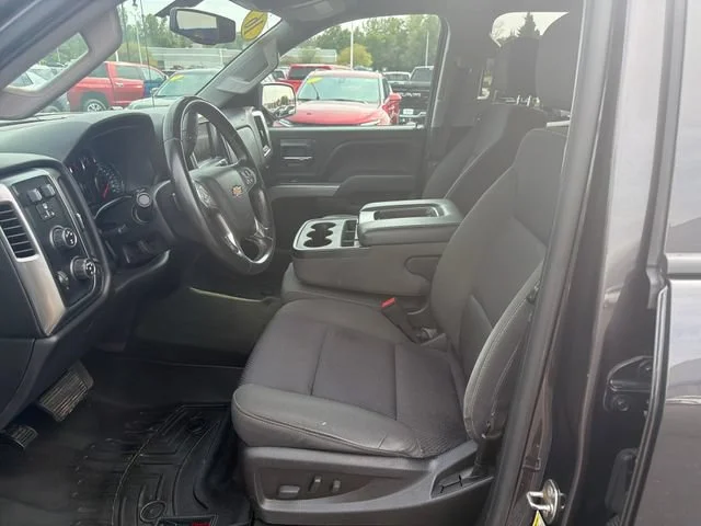 Used 2016 TUNGSTEN METALLIC Chevrolet LT image 11