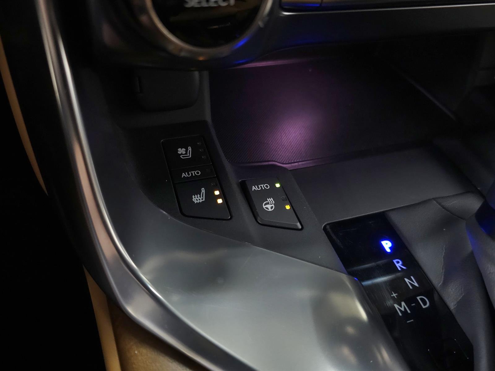 Certified Used 2025 Green Lexus Luxury image 35