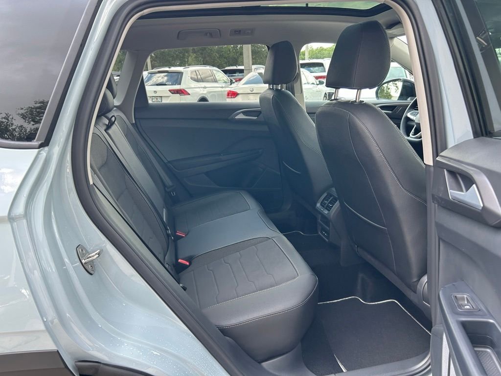 New 2026 Gray Volkswagen 1.5T SE Black image 42