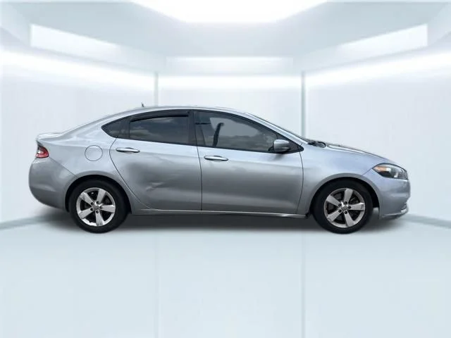 Used 2015 Silver Dodge SXT image 5