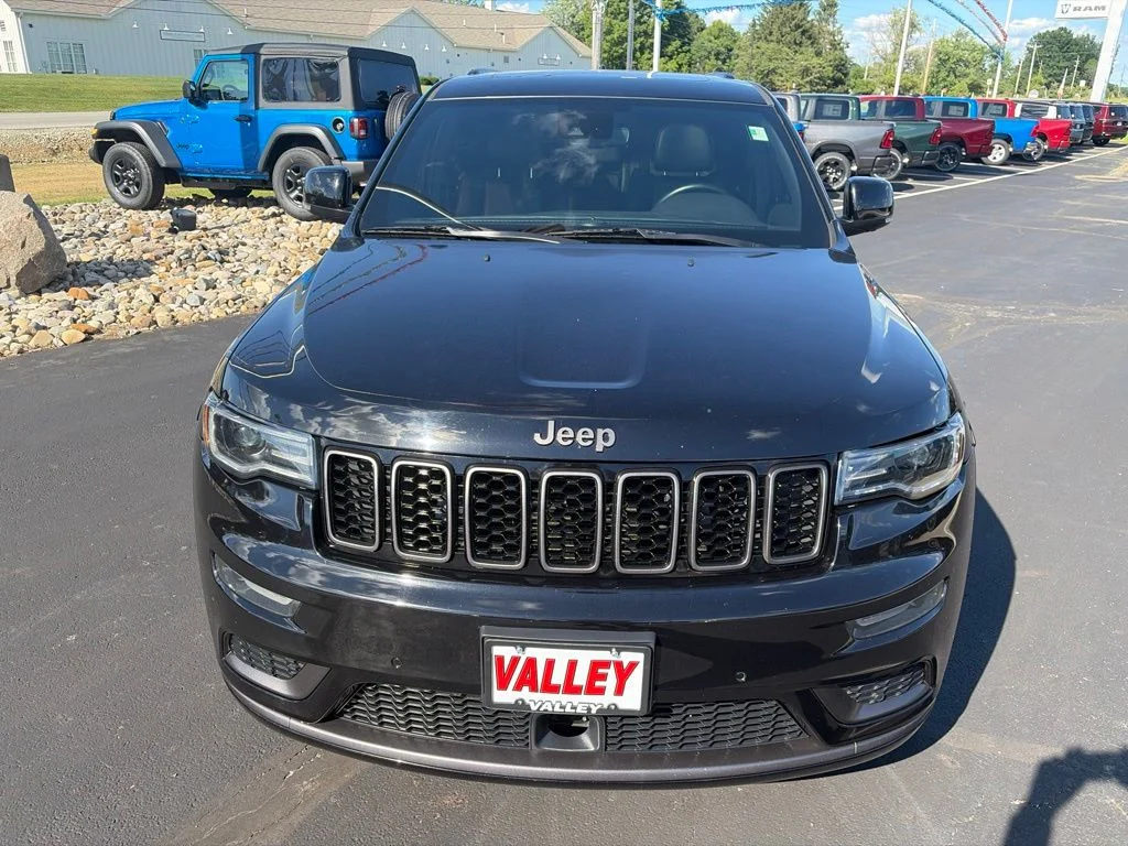 Certified Used 2020 Black Jeep Overland image 3