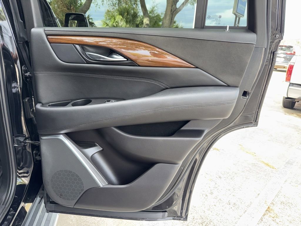 Used 2020 BLACK RAVEN Cadillac 2WD Standard image 25