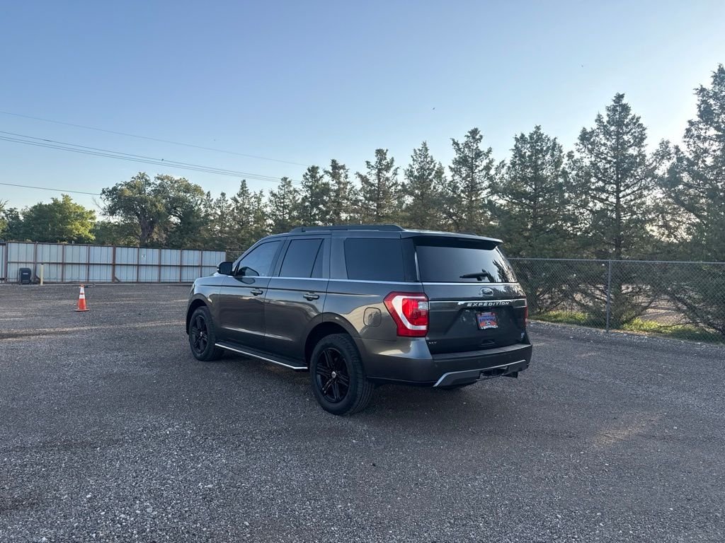 Used 2019 Magnetic Ford XLT image 4