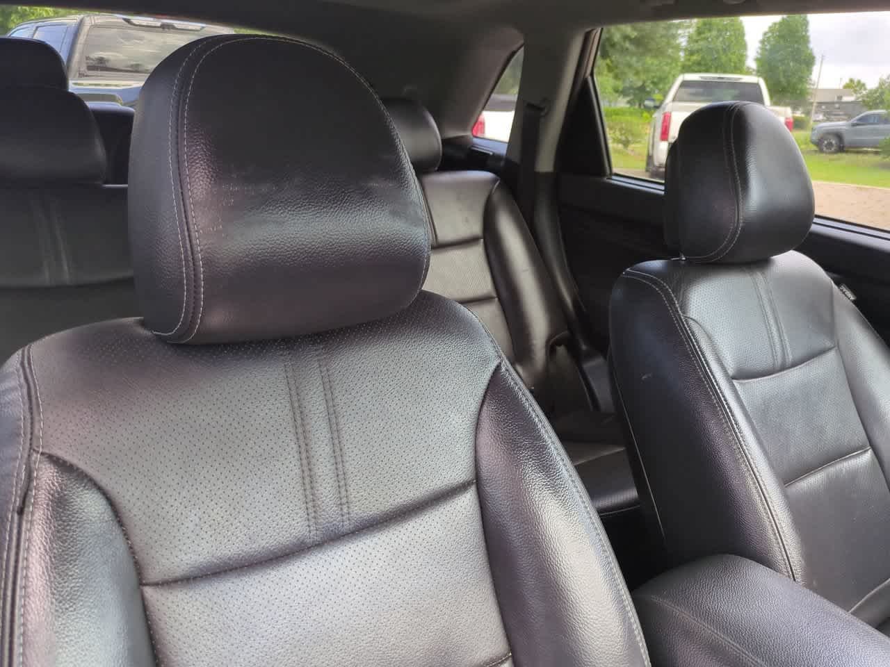 Used 2015 Titanium Silver Kia SX image 7
