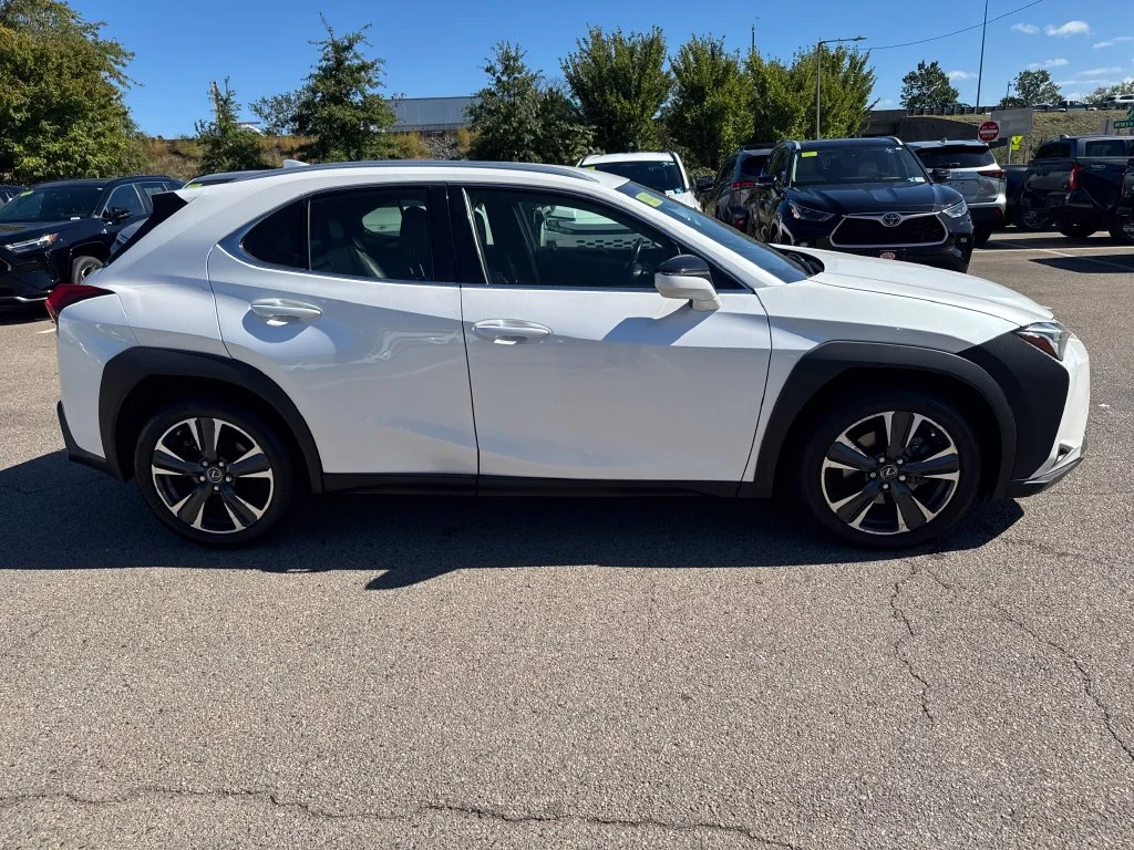 Used 2019 White Lexus 200 Base image 9