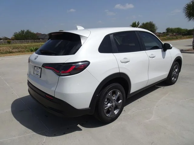 New 2027 Platinum White Pearl Honda LX image 4