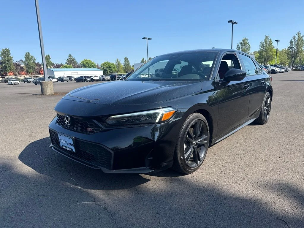 Used 2025 Crystal Black Pearl Honda  image 3