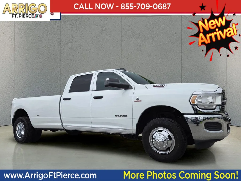 2022 RAM 3500 Tradesman 4X4 Crew Cab LWB's photo