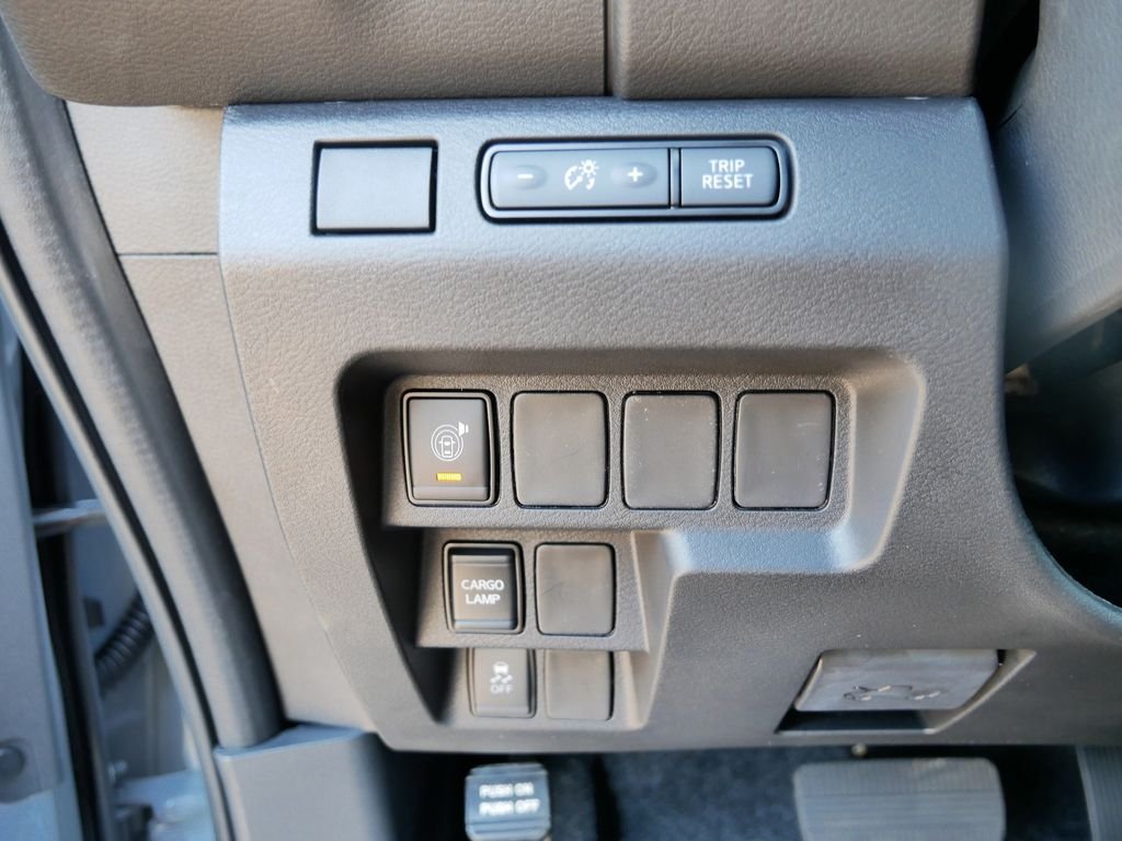 2026 Nissan Frontier SV - Photo 13