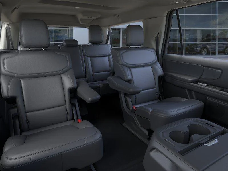 New 2026 Star White Ford Active image 11
