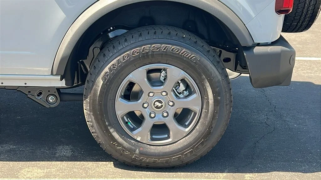 New 2026 Avalanche Gray Ford Big Bend® image 7