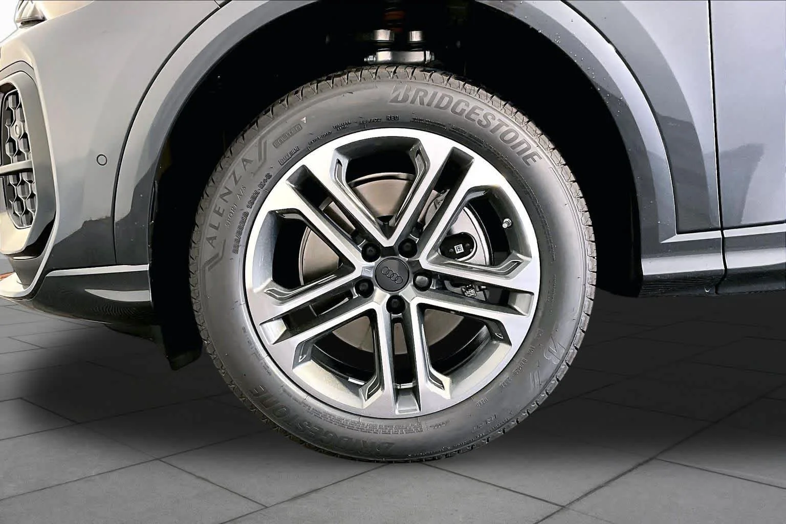New 2026 Tambora Gray me Audi Premium image 12