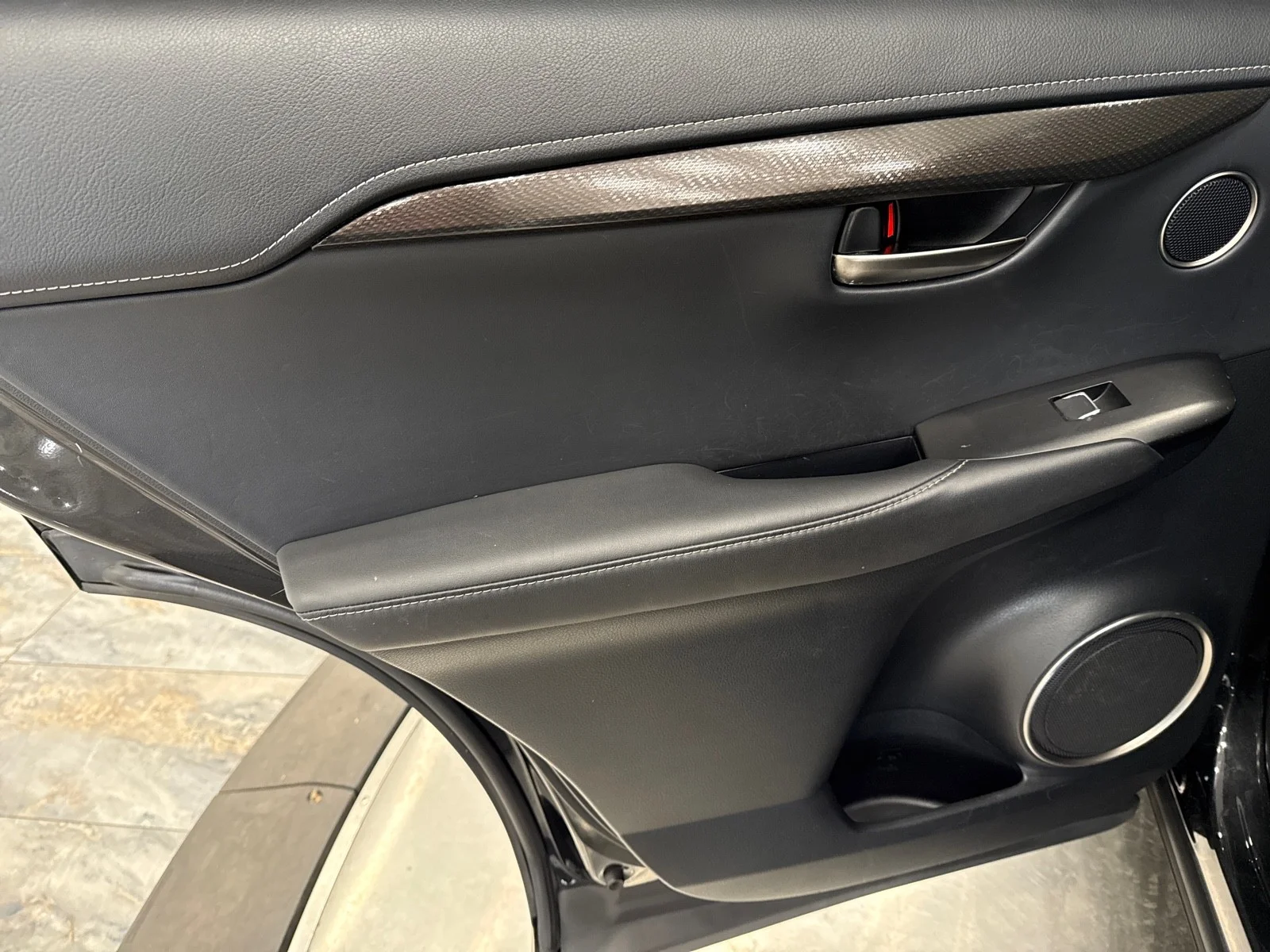 Used 2019 Caviar Lexus 300 FWD image 38