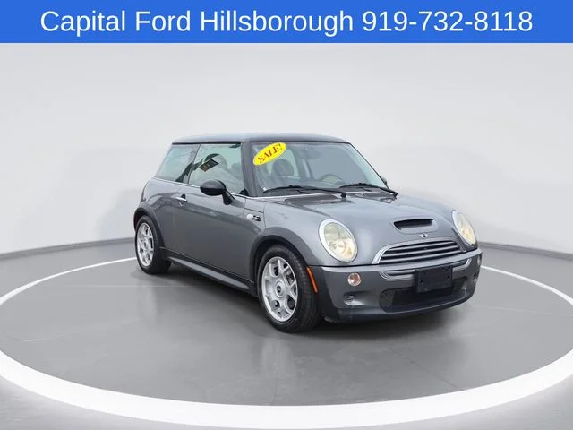 Used 2004  MINI  image 2