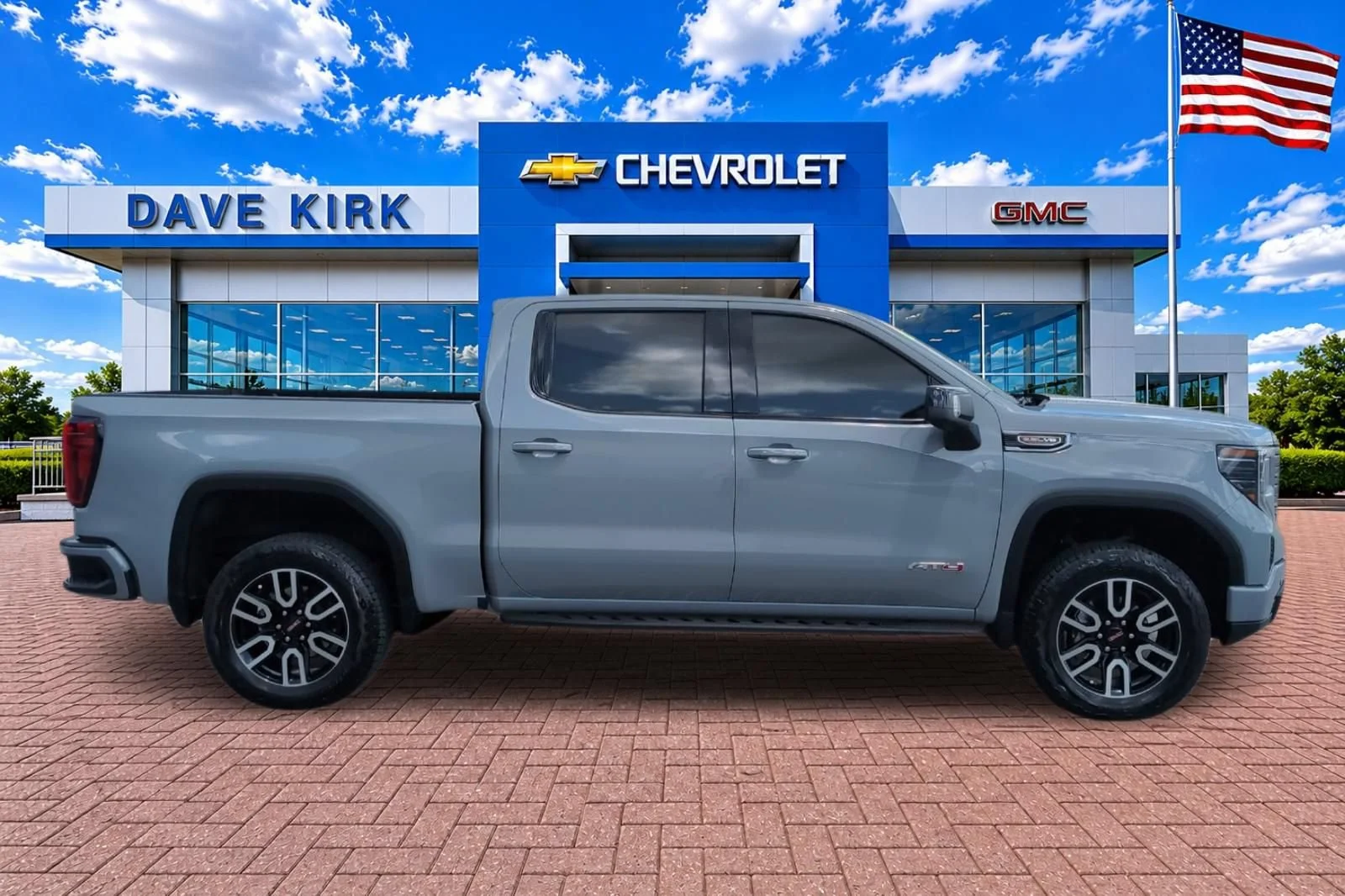 Used 2025 Thunderstorm Gray GMC AT4 image 2